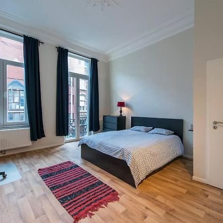 Joli Appartement 2 Chambres A Liege Bagian luar foto