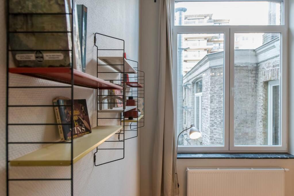 Joli Appartement 2 Chambres A Liege Bagian luar foto